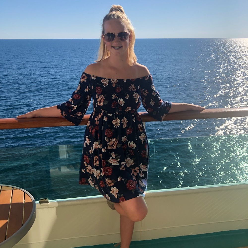 Meet your Posher, Zoe